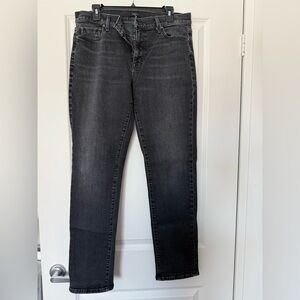 Fidelity Denim Axl Girlfriend jeans in Bern Black